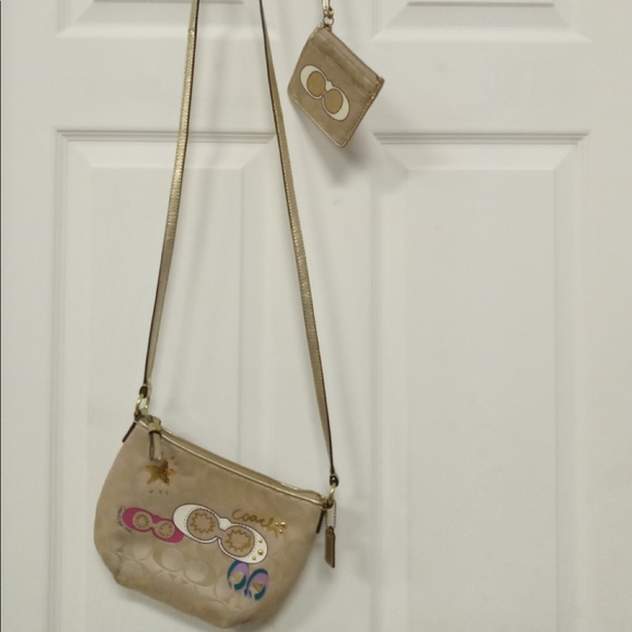 Both coach crossbody and wristlet - Picture 1 of 8
